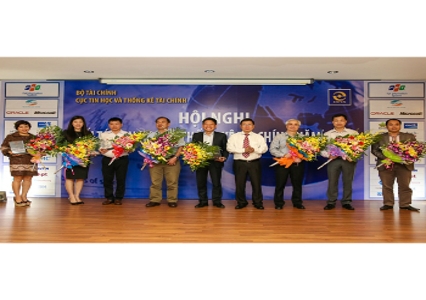 Tập đoàn CMC được Bộ Tài chính trao kỷ niệm chương đối tác tiêu biểu